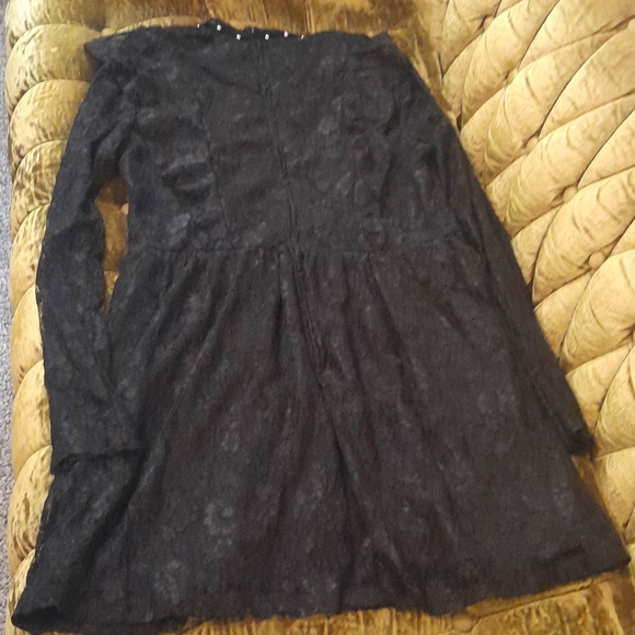 City Triangles Black Lace Dress with Silver Pearl Accent